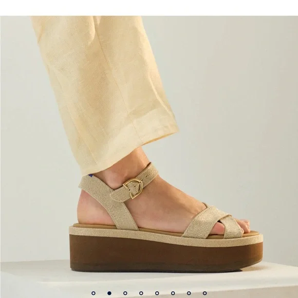 Rothy's Criss–Cross Lightweight Wedge Sandal - Picture 2 of 7